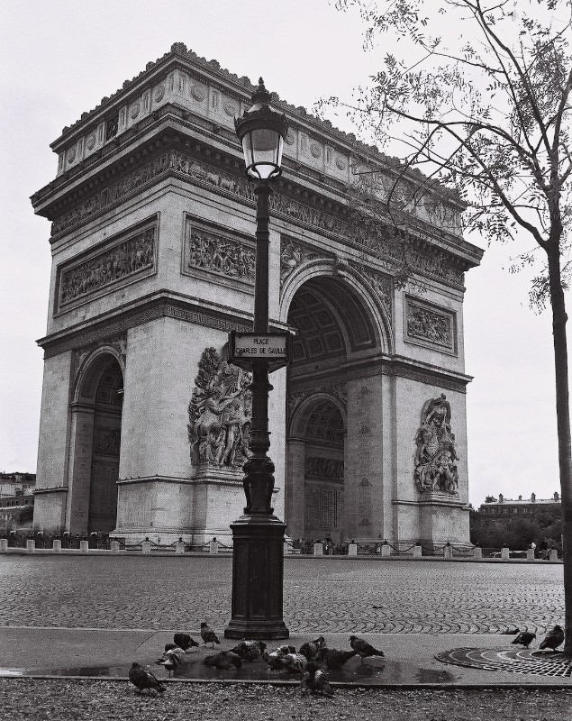 Paris B&W nr 13.jpg